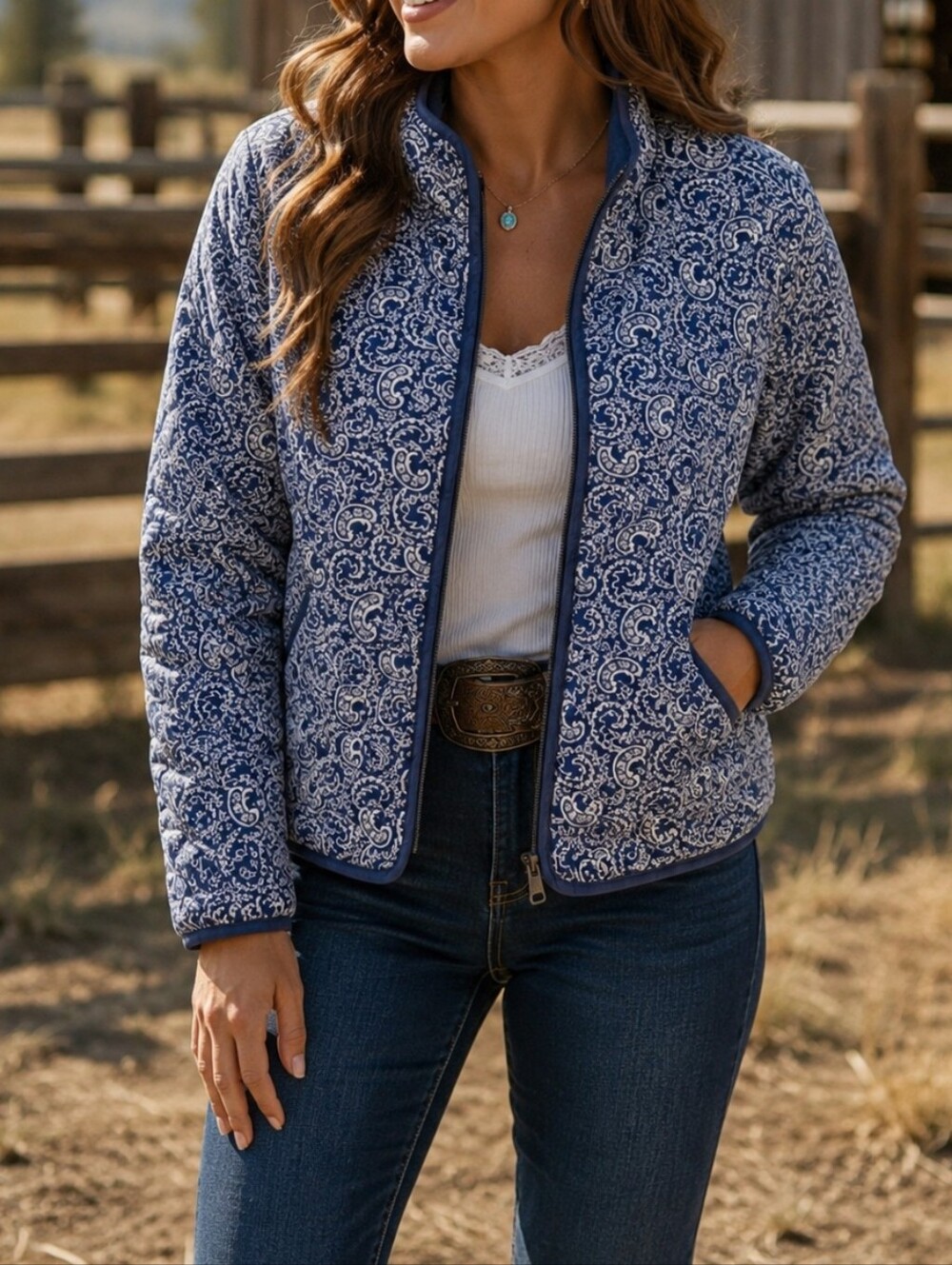 NWT Levi's Blue Paisley Quilted Jacket Boho Western Zip Front Lightweight Puffer